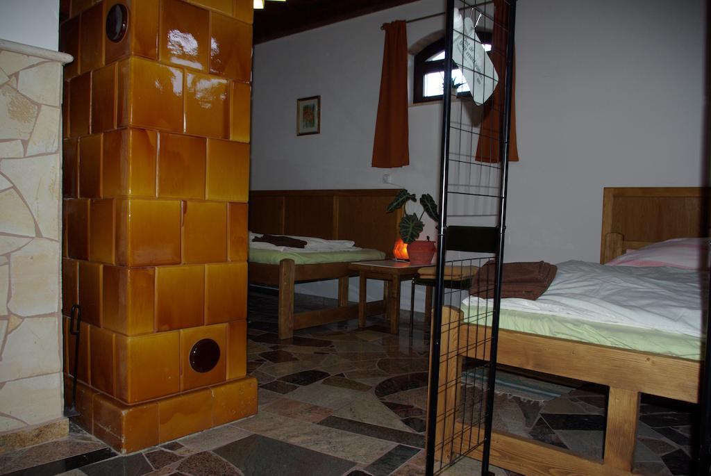 ホテル Dabasi Lovas Vendeghaz 部屋 写真